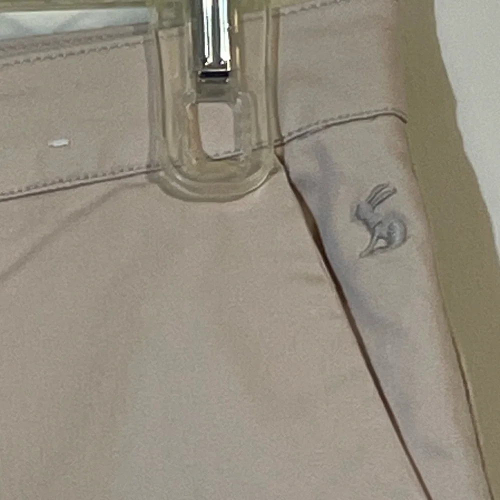 Joules Women’s size 8 khaki Cotton pants trousers w/embroidered‎ bunny on pocket